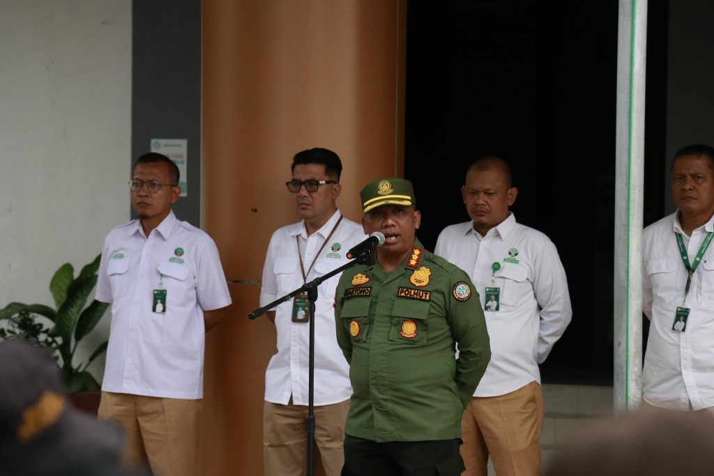 Apel Gabungan UPT Kementerian Kehutanan Sumbar: Siaga Bencana dan Apresiasi Manggala Agni